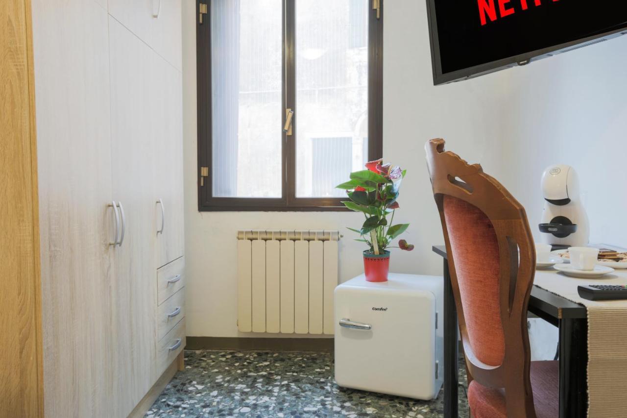 Santa Croce Guest House Venecia Exterior foto