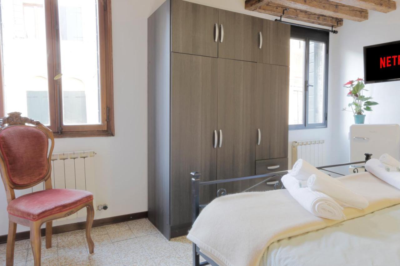 Santa Croce Guest House Venecia Exterior foto